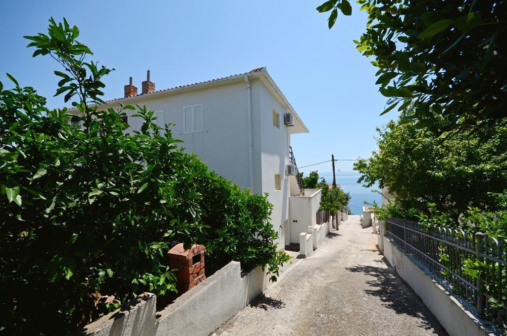 Apartments Vinka Trogir Exterior foto
