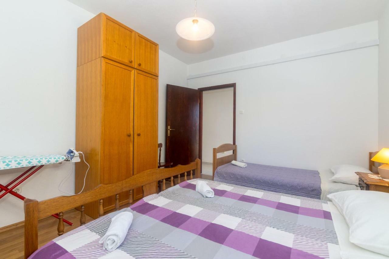 Apartments Vinka Trogir Exterior foto