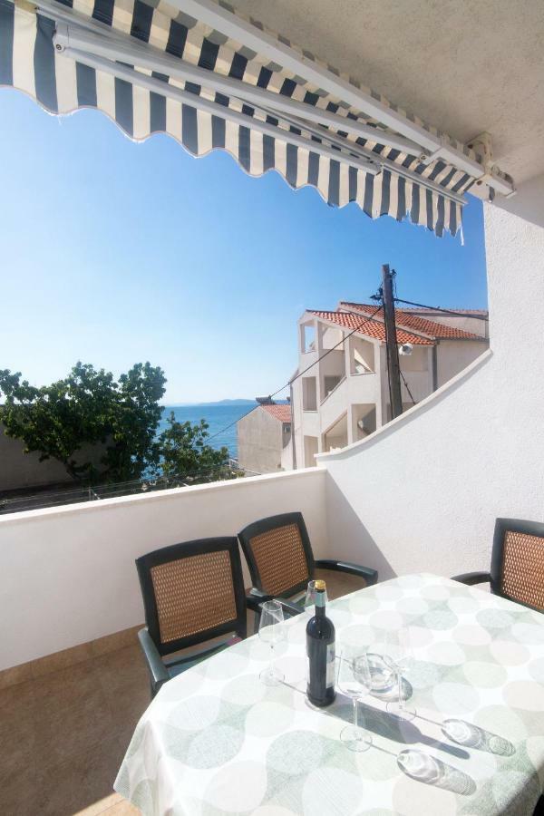 Apartments Vinka Trogir Exterior foto