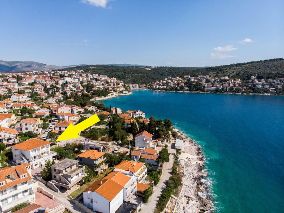 Apartments Vinka Trogir Exterior foto